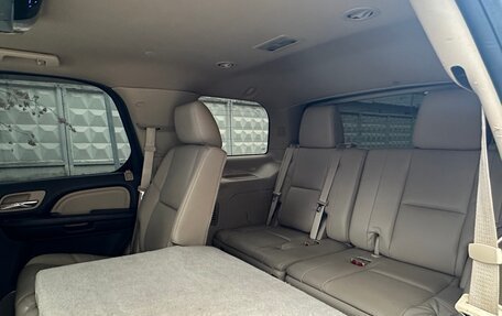 Cadillac Escalade III, 2013 год, 2 500 000 рублей, 15 фотография