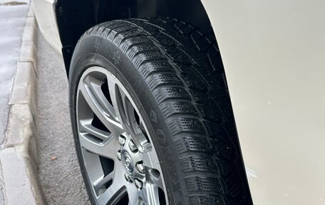 Cadillac Escalade III, 2013 год, 2 500 000 рублей, 19 фотография