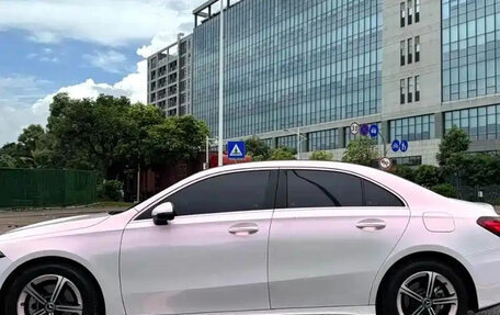 Mercedes-Benz A-Класс, 2024 год, 2 950 000 рублей, 6 фотография