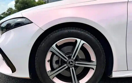 Mercedes-Benz A-Класс, 2024 год, 2 950 000 рублей, 3 фотография