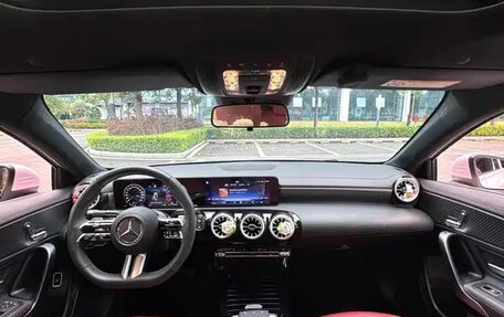 Mercedes-Benz A-Класс, 2024 год, 2 950 000 рублей, 8 фотография