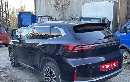 CheryExeed TXL, 2023 год, 3 194 640 рублей, 4 фотография