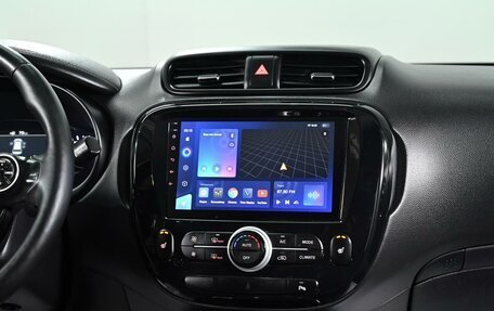 KIA Soul II рестайлинг, 2019 год, 1 399 000 рублей, 8 фотография