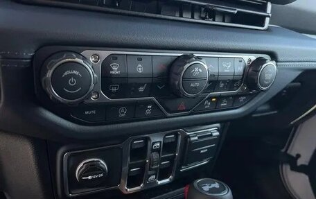 Jeep Wrangler, 2025 год, 7 011 000 рублей, 15 фотография