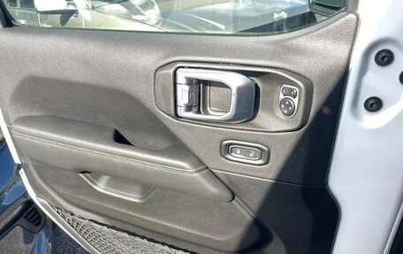 Jeep Wrangler, 2025 год, 7 011 000 рублей, 19 фотография