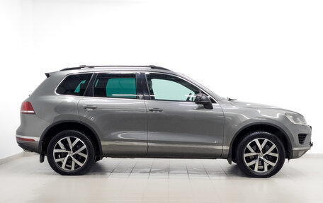 Volkswagen Touareg III, 2017 год, 2 575 000 рублей, 4 фотография