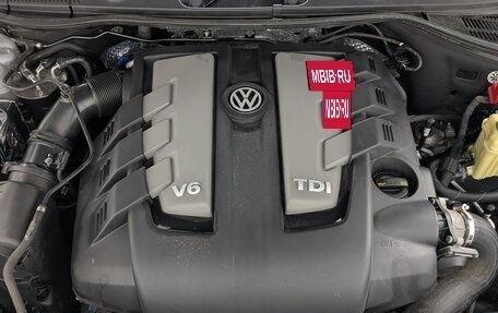 Volkswagen Touareg III, 2017 год, 2 575 000 рублей, 9 фотография