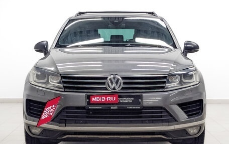 Volkswagen Touareg III, 2017 год, 2 575 000 рублей, 2 фотография