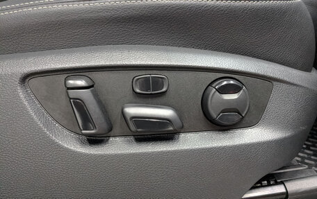 Volkswagen Touareg III, 2017 год, 2 575 000 рублей, 30 фотография