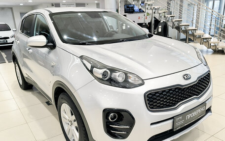 KIA Sportage IV рестайлинг, 2017 год, 2 050 000 рублей, 3 фотография