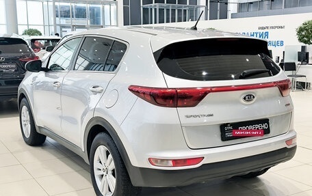 KIA Sportage IV рестайлинг, 2017 год, 2 050 000 рублей, 8 фотография