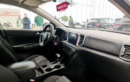 KIA Sportage IV рестайлинг, 2017 год, 2 050 000 рублей, 13 фотография