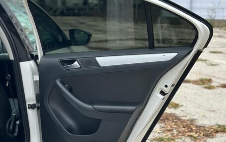 Volkswagen Jetta VI, 2013 год, 770 000 рублей, 13 фотография