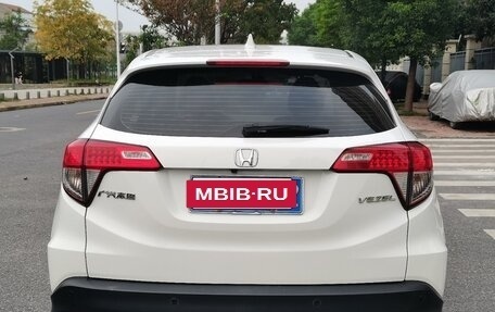 Honda Vezel, 2020 год, 1 735 000 рублей, 5 фотография