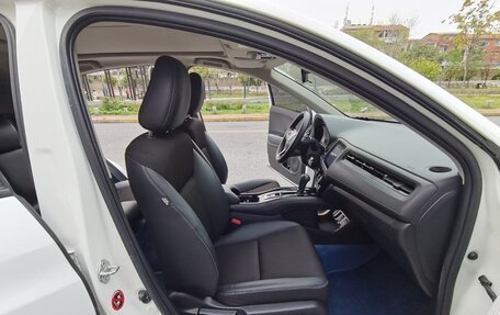 Honda Vezel, 2020 год, 1 735 000 рублей, 12 фотография