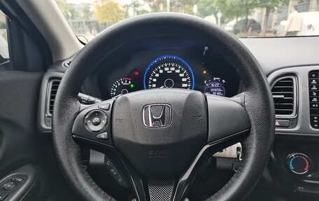 Honda Vezel, 2020 год, 1 735 000 рублей, 14 фотография
