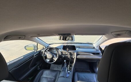 Lexus RX IV рестайлинг, 2020 год, 5 700 000 рублей, 4 фотография