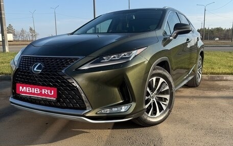 Lexus RX IV рестайлинг, 2020 год, 5 700 000 рублей, 7 фотография
