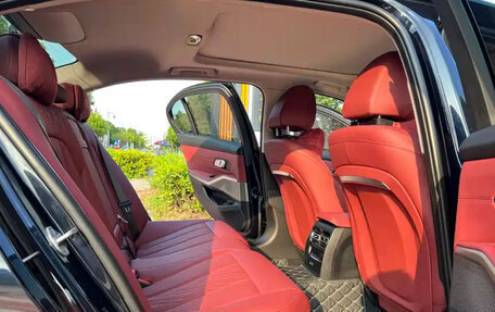 BMW 3 серия, 2024 год, 4 130 000 рублей, 10 фотография