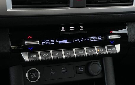 Mitsubishi L200, 2025 год, 5 990 000 рублей, 27 фотография