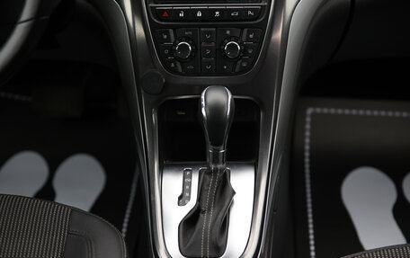 Opel Astra J, 2011 год, 690 000 рублей, 9 фотография