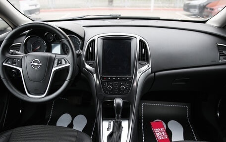 Opel Astra J, 2011 год, 690 000 рублей, 5 фотография