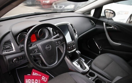 Opel Astra J, 2011 год, 690 000 рублей, 6 фотография