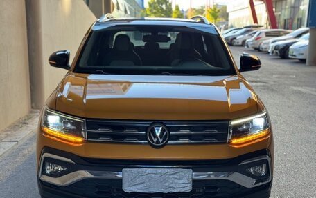 Volkswagen T-Cross I, 2022 год, 1 690 300 рублей, 1 фотография