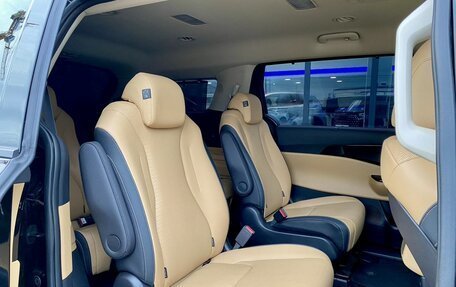 KIA Carnival, 2022 год, 3 999 000 рублей, 32 фотография