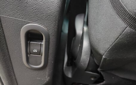 Renault Kangoo II рестайлинг, 2012 год, 920 000 рублей, 14 фотография