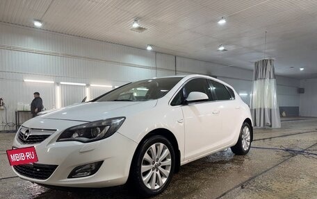 Opel Astra J, 2012 год, 999 999 рублей, 5 фотография