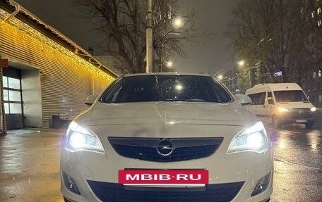 Opel Astra J, 2012 год, 999 999 рублей, 13 фотография