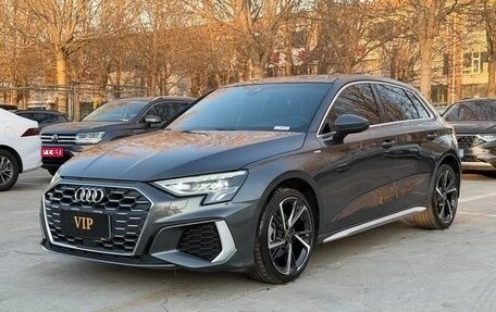 Audi A3, 2022 год, 2 100 000 рублей, 1 фотография