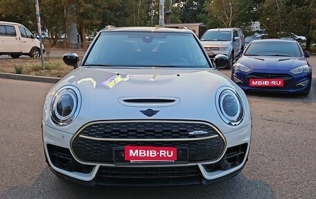 MINI Clubman, 2022 год, 2 500 000 рублей, 2 фотография