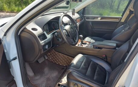 Volkswagen Touareg III, 2015 год, 2 550 000 рублей, 5 фотография