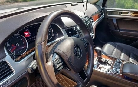 Volkswagen Touareg III, 2015 год, 2 550 000 рублей, 8 фотография