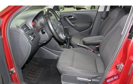 Volkswagen Polo VI (EU Market), 2011 год, 980 000 рублей, 16 фотография