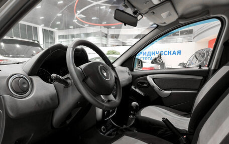 Renault Duster I рестайлинг, 2012 год, 850 000 рублей, 20 фотография