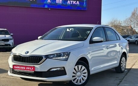 Skoda Rapid II, 2021 год, 1 650 000 рублей, 2 фотография