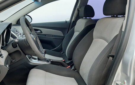 Chevrolet Cruze II, 2014 год, 770 000 рублей, 10 фотография