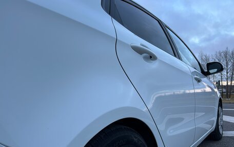 KIA Rio III рестайлинг, 2015 год, 897 000 рублей, 10 фотография