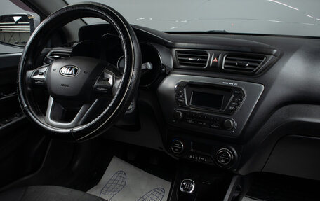 KIA Rio III рестайлинг, 2015 год, 899 000 рублей, 9 фотография