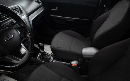 KIA Rio III рестайлинг, 2015 год, 899 000 рублей, 17 фотография