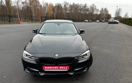 BMW 3 серия, 2013 год, 1 850 000 рублей, 3 фотография