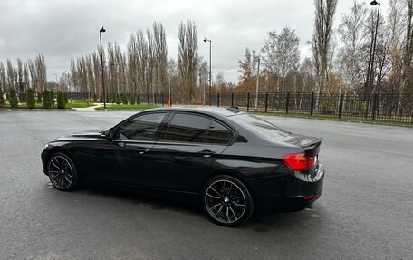 BMW 3 серия, 2013 год, 1 850 000 рублей, 26 фотография