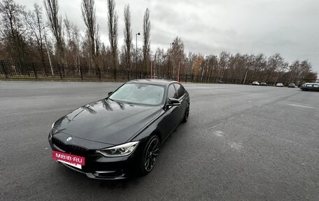BMW 3 серия, 2013 год, 1 850 000 рублей, 33 фотография