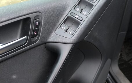 Volkswagen Tiguan I, 2010 год, 1 450 000 рублей, 11 фотография