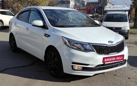 KIA Rio III рестайлинг, 2017 год, 900 000 рублей, 17 фотография