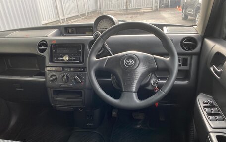 Toyota bB I рестайлинг, 2002 год, 449 000 рублей, 10 фотография