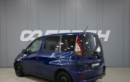 Toyota FunCargo, 2003 год, 530 000 рублей, 2 фотография